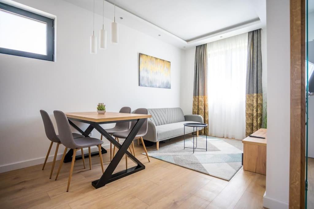 The Boy Next Door Apartment Belgrade Extérieur photo