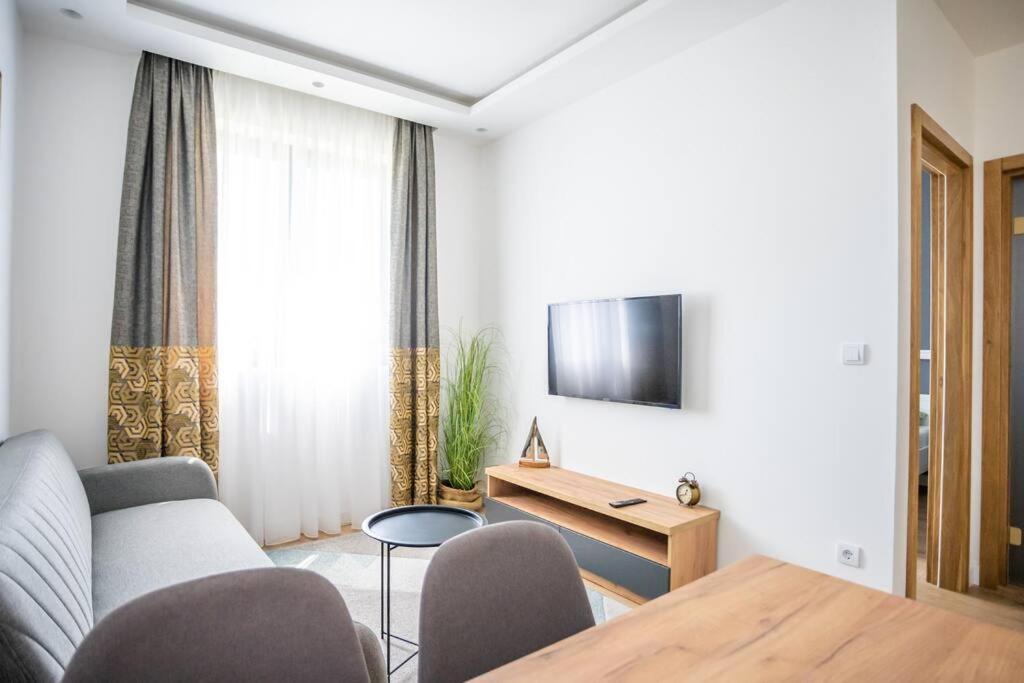 The Boy Next Door Apartment Belgrade Extérieur photo